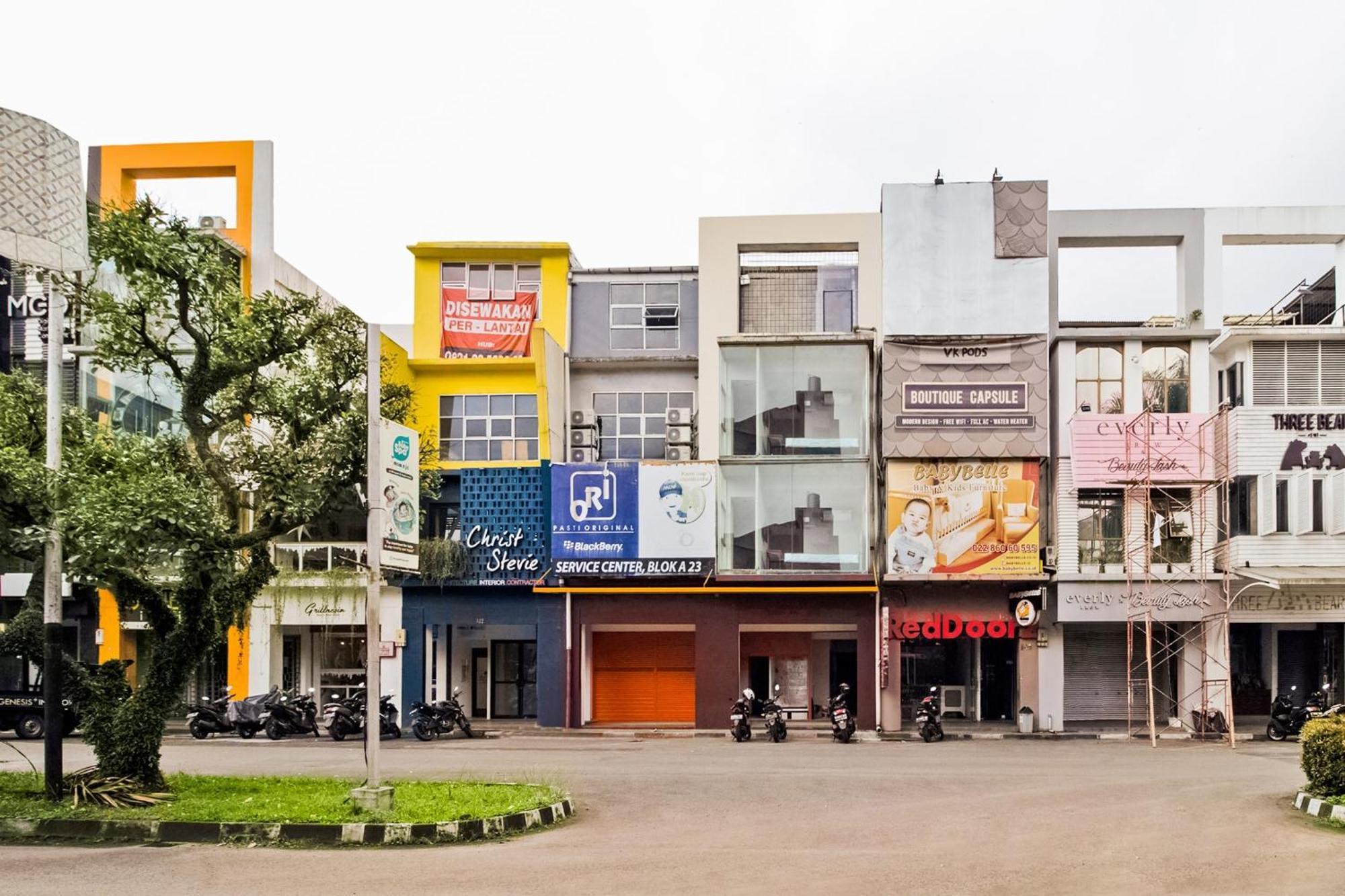Collection O Kebon Jeruk Near Paskal 23 Formerly Sentral Paskal باندونج المظهر الخارجي الصورة